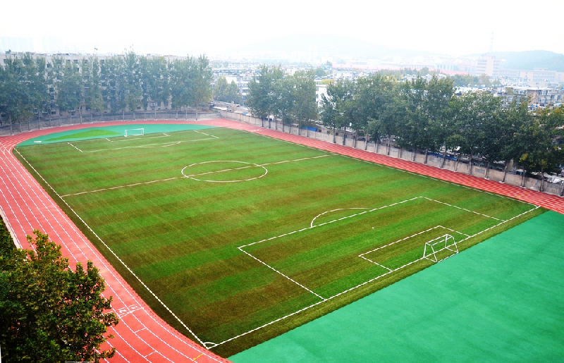 濟南大學舜耕校區田徑場-濟南大學體育學院